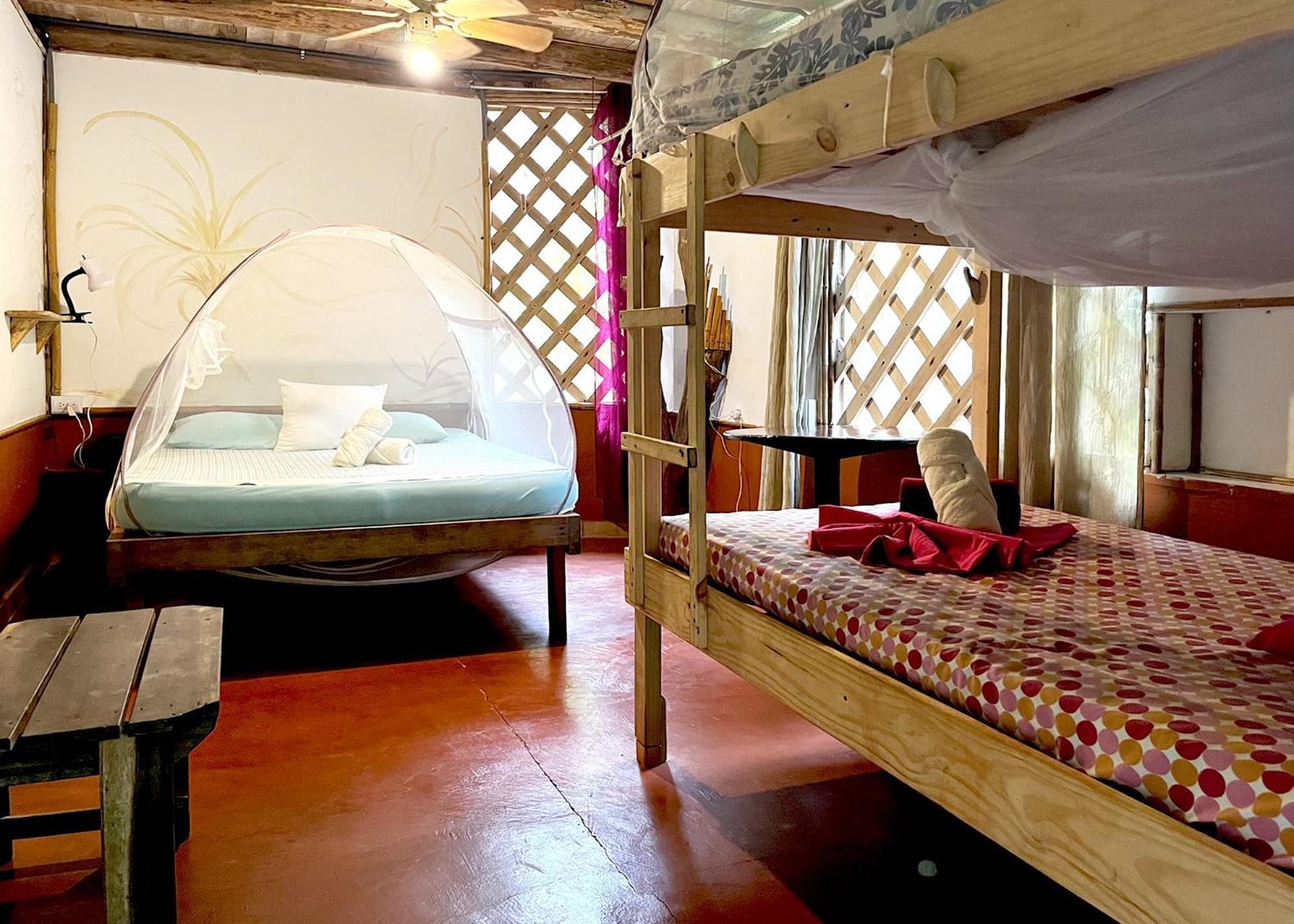 Cascada Verde Hostel Увита Экстерьер фото